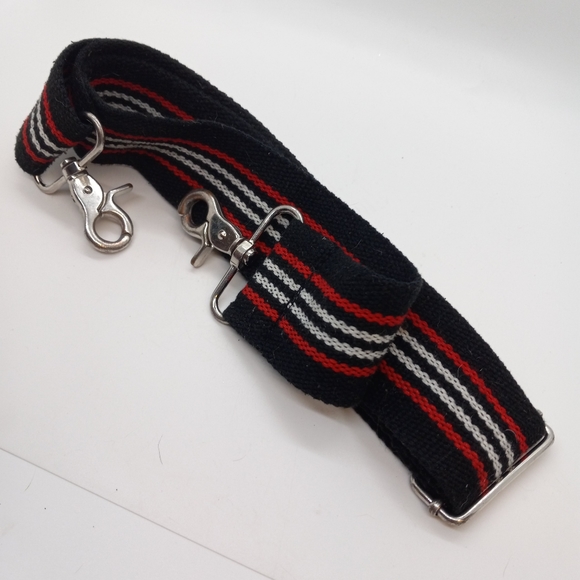 TOMMY HILFIGER ADJUSTABLE REPLACEMENT SHOULDER CARRY STRAP FOR DUFFLE BAG - Picture 2 of 3